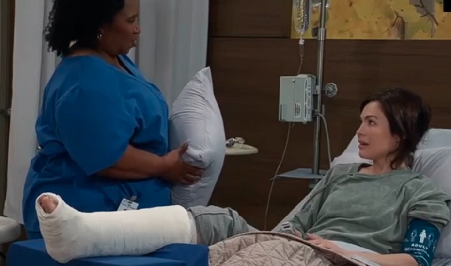 Her pink cast caught the soft light, and I couldn’t help but glance down as she carefully positioned the crutches under her arms without putting weight on her broken ankle.
